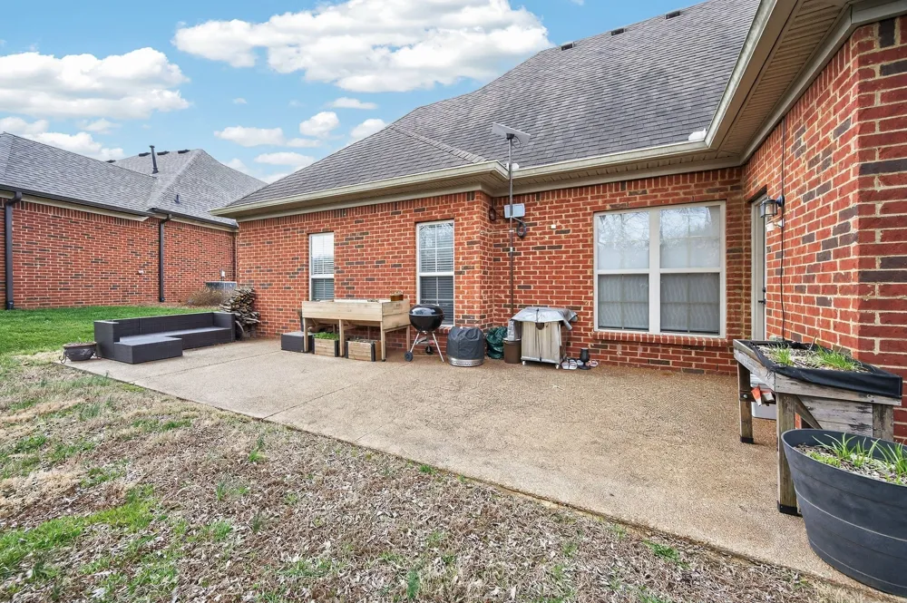 105 Sagamore Trce Hendersonville, TN 37075