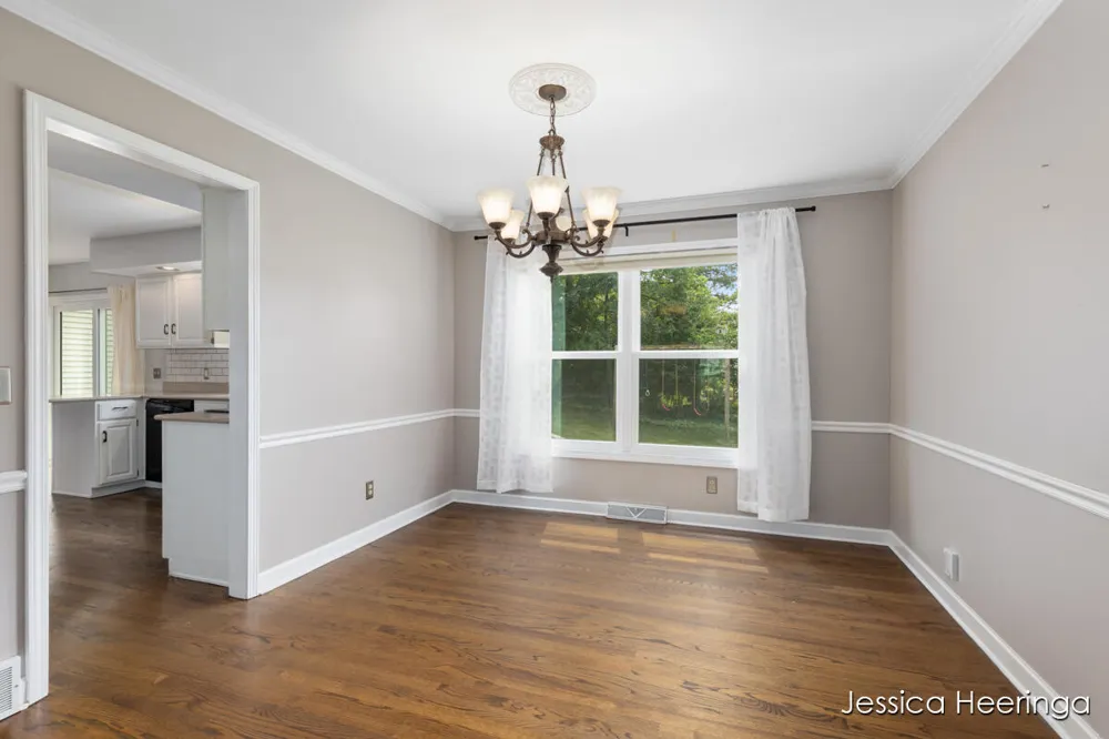 2856 Alger Street SE Grand Rapids, MI 49546