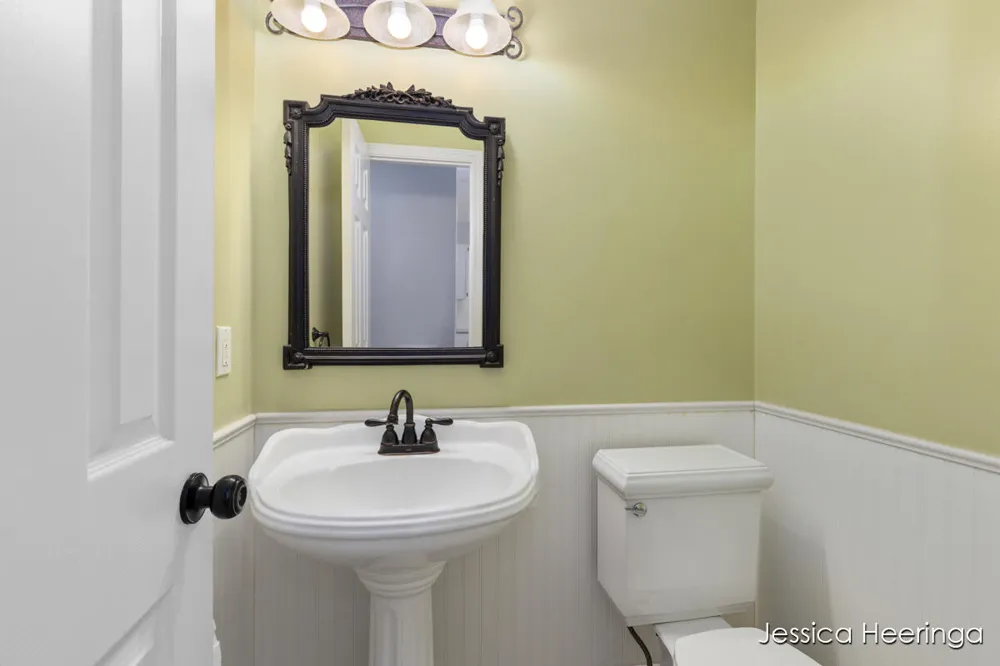 2856 Alger Street SE Grand Rapids, MI 49546