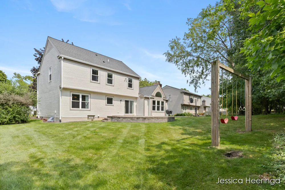2856 Alger Street SE Grand Rapids, MI 49546
