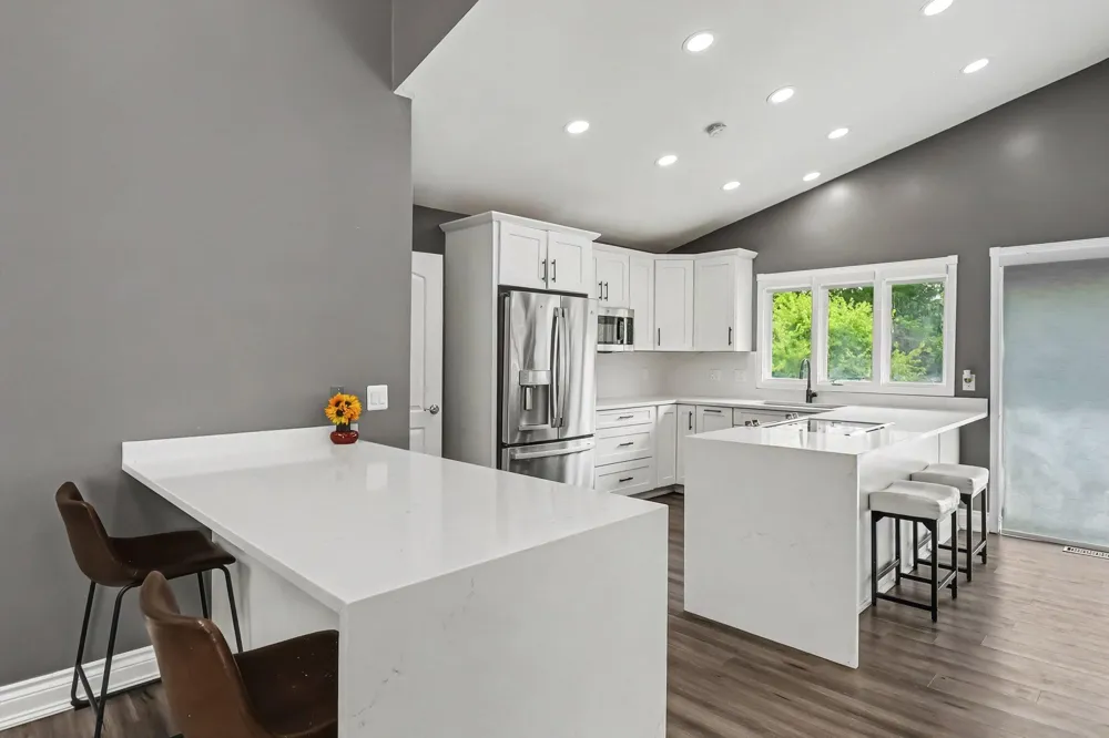 5655 Hillcrest Circle E West Bloomfield, MI 48322