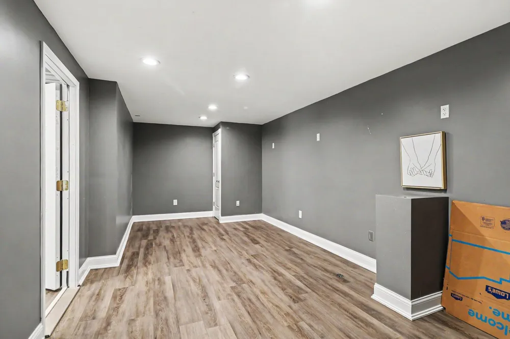 5655 Hillcrest Circle E West Bloomfield, MI 48322