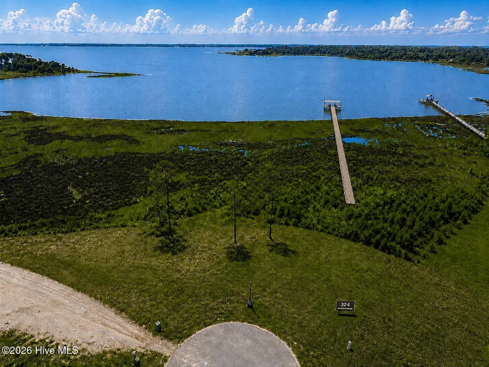 324 Anson Road Beaufort, NC 28516