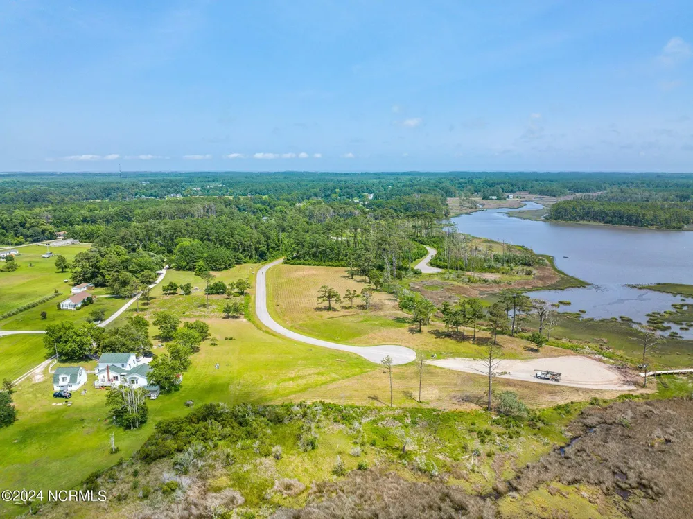 324 Anson Road Beaufort, NC 28516