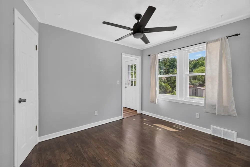 505 Colfax Street Jackson, MI 49203