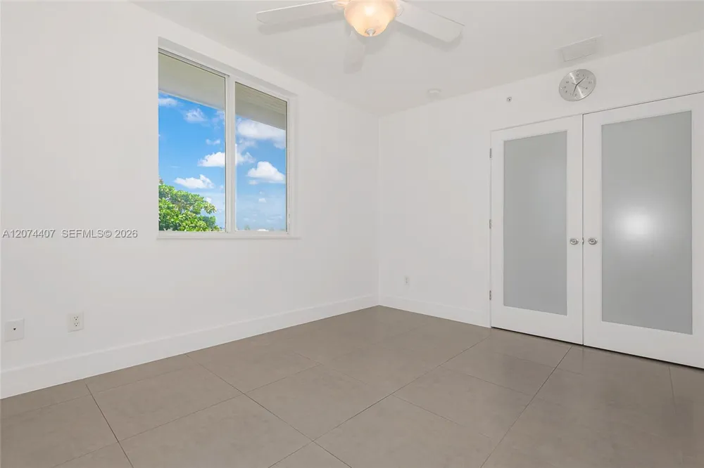 555 E Dania Beach Blvd #9 Dania Beach, FL 33004