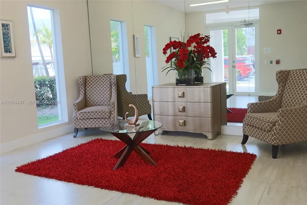 555 E Dania Beach Blvd #9 Dania Beach, FL 33004