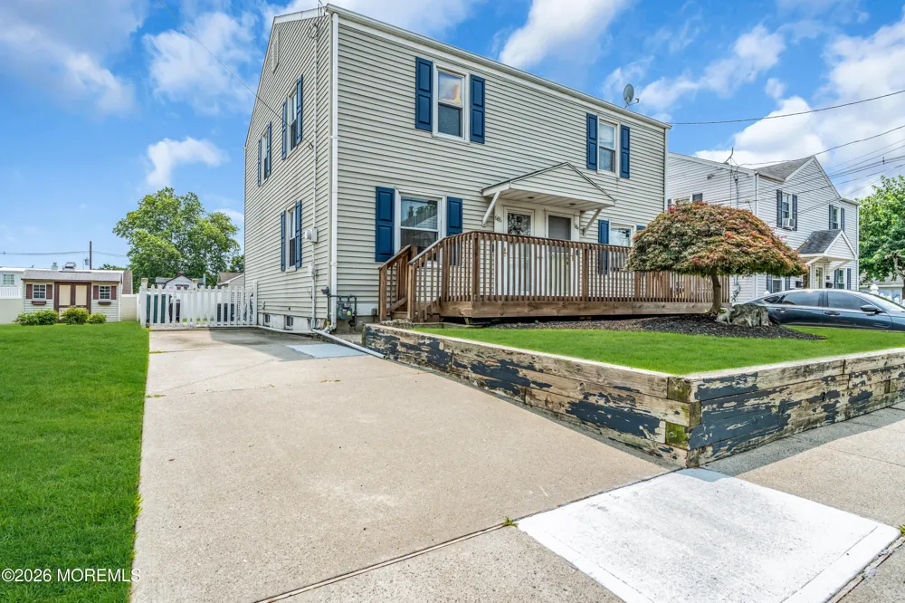 686 Colgate Avenue Perth Amboy, NJ 08862