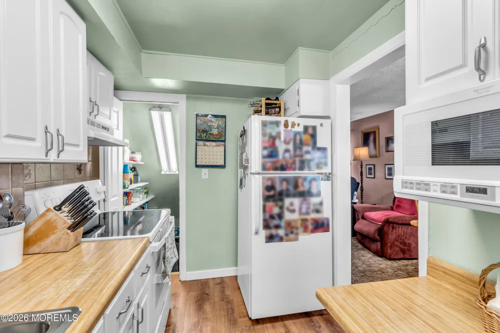 686 Colgate Avenue Perth Amboy, NJ 08862