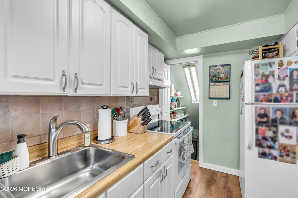 686 Colgate Avenue Perth Amboy, NJ 08862