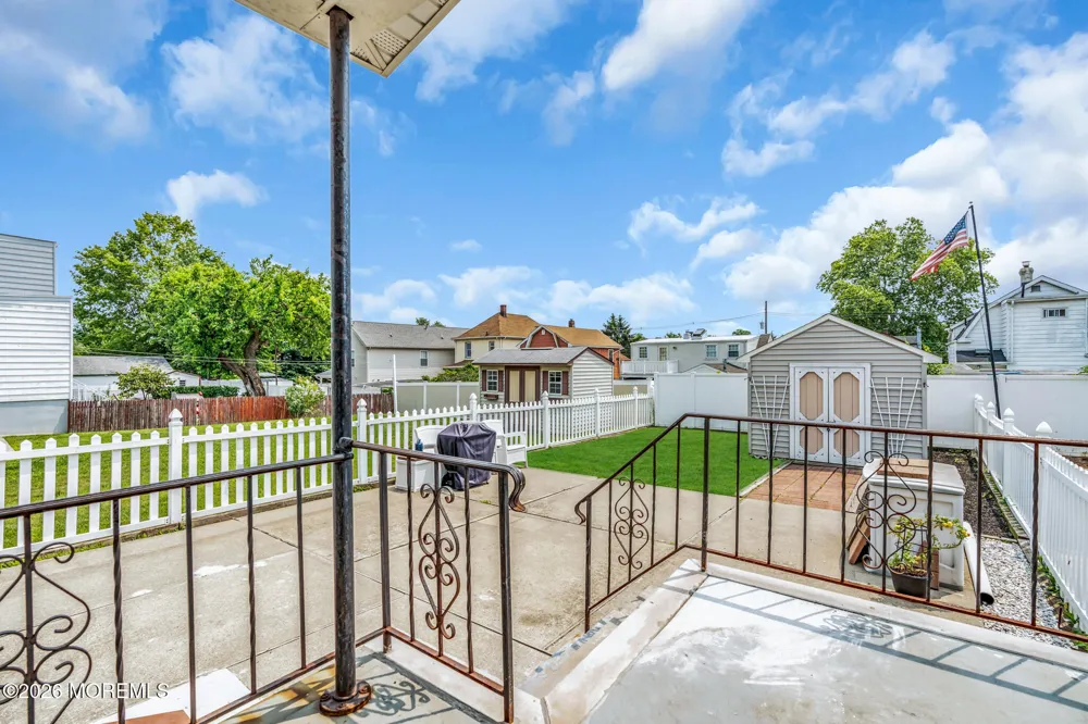 686 Colgate Avenue Perth Amboy, NJ 08862