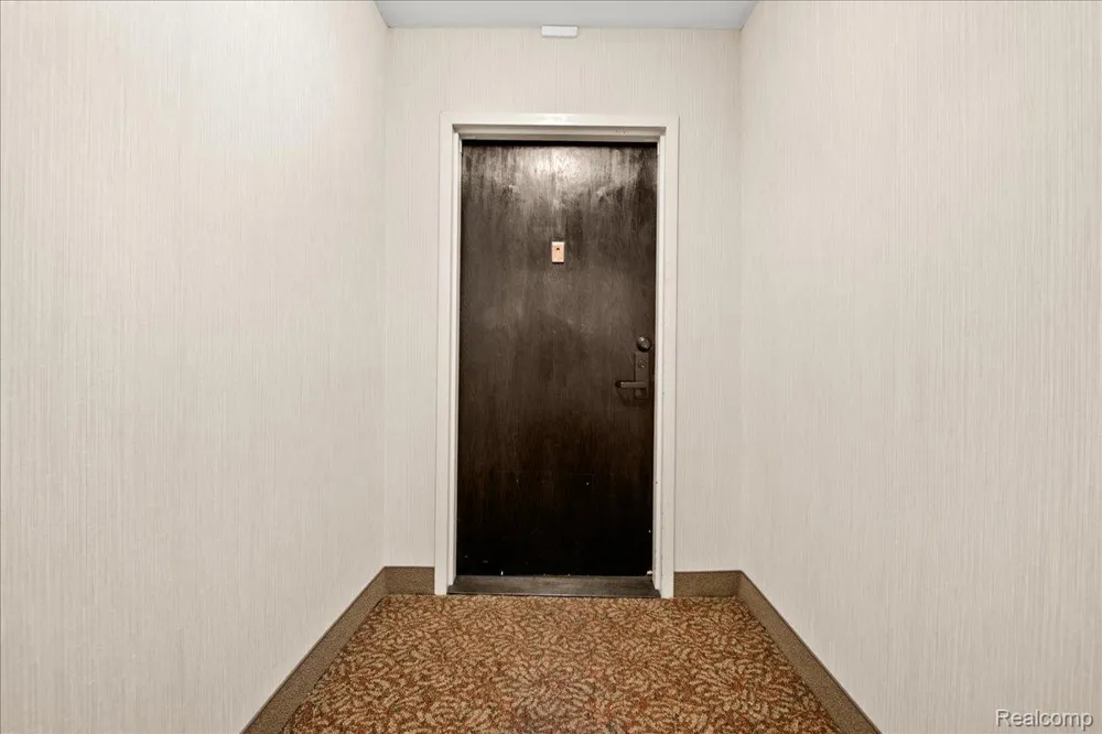 5000 Town Center #2606 Southfield City, MI 48075