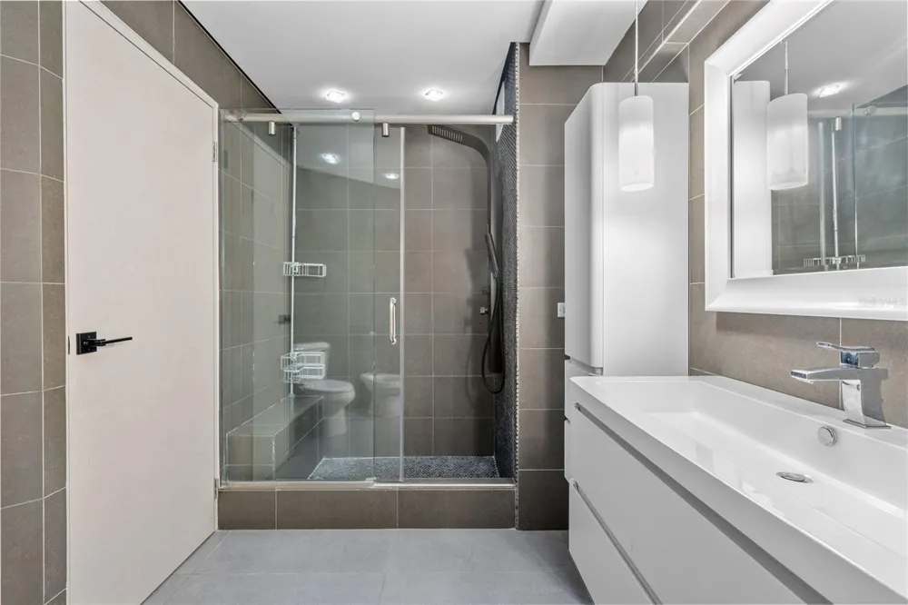 103-105 DE DIEGO AVENUE #1801N San Juan, PR 00911