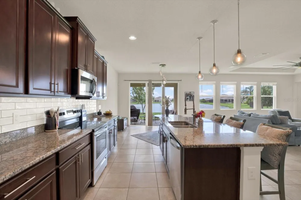 6723 DEVESTA LOOP Palmetto, FL 34221
