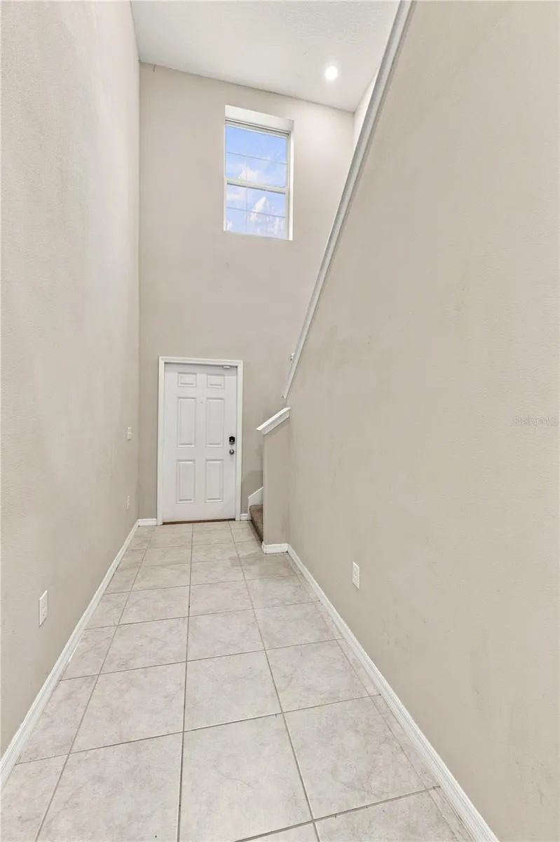 10202 HAPPY HEART AVENUE Riverview, FL 33578