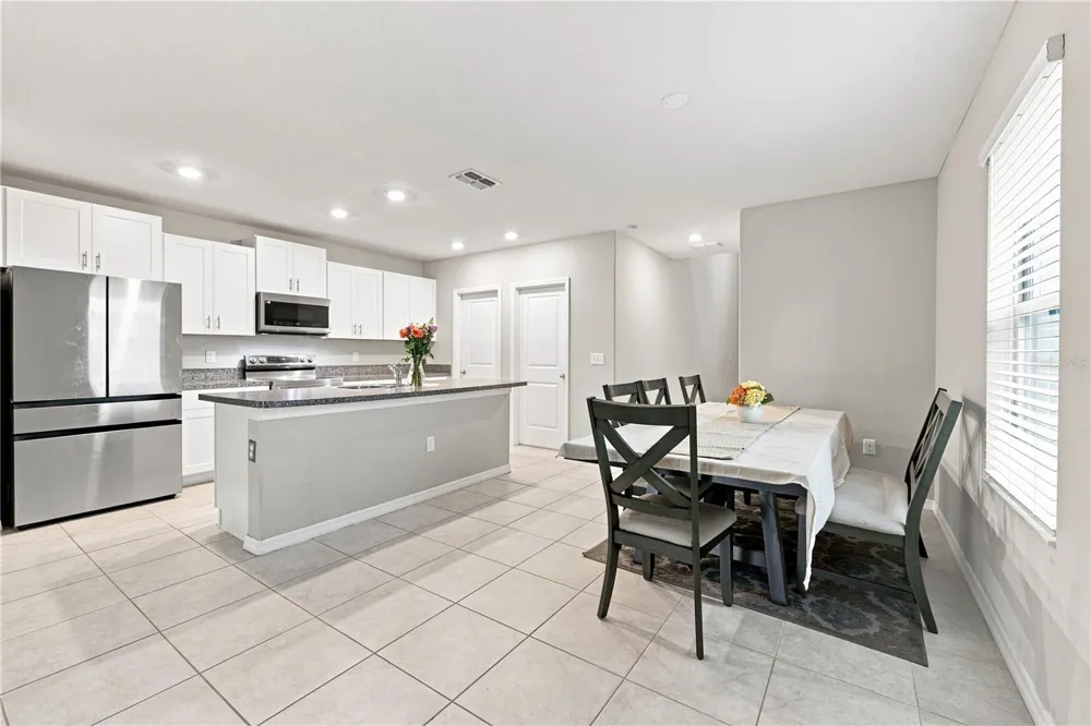 10202 HAPPY HEART AVENUE Riverview, FL 33578