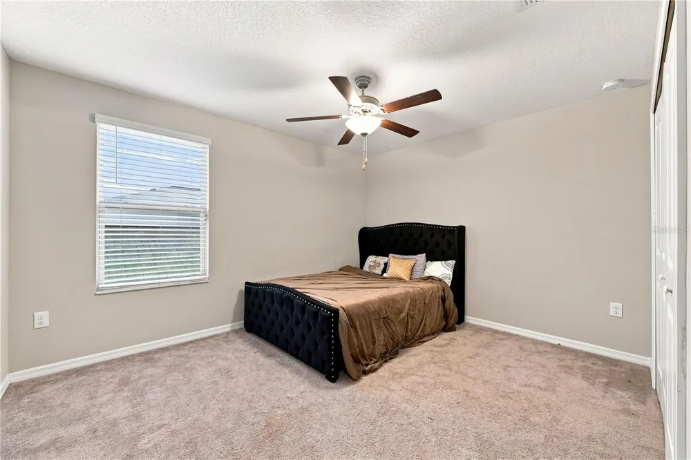 10202 HAPPY HEART AVENUE Riverview, FL 33578