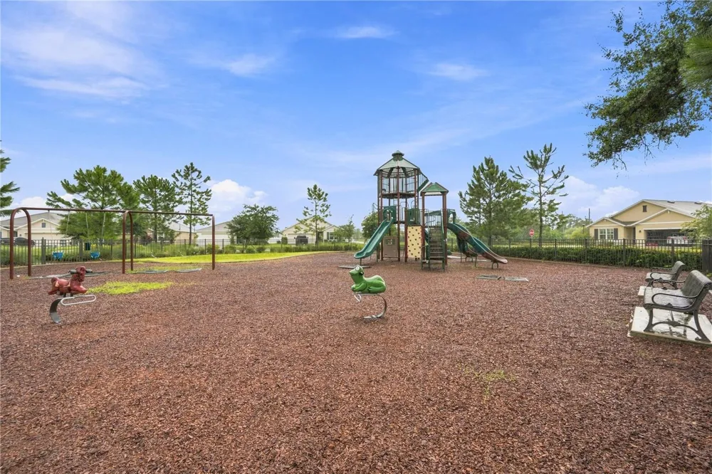 10202 HAPPY HEART AVENUE Riverview, FL 33578