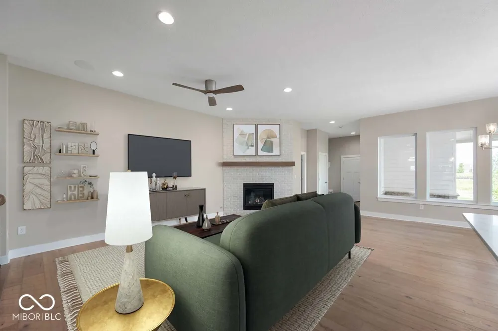 6047 Johnson Road Zionsville, IN 46077