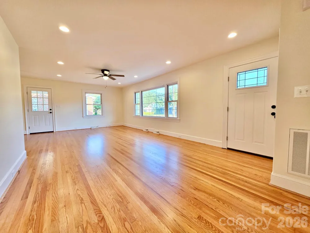 264 3rd Avenue SW Taylorsville, NC 28681