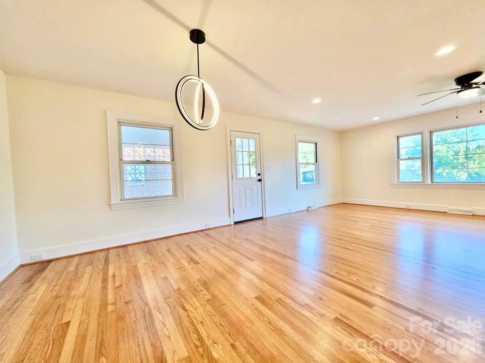 264 3rd Avenue SW Taylorsville, NC 28681