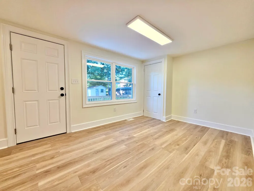 264 3rd Avenue SW Taylorsville, NC 28681