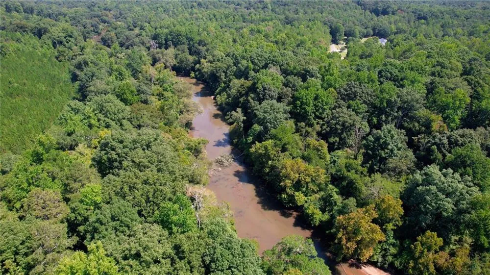 185 River Shoals Court Covington, GA 30016