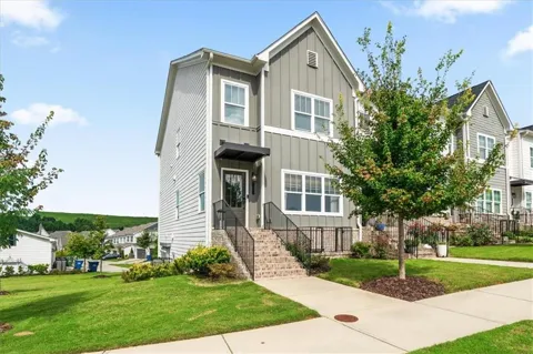 1951 Drew Drive NW