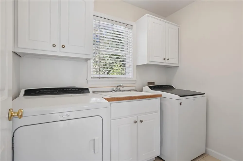 100 Harmony Point Cove Lilburn, GA 30047