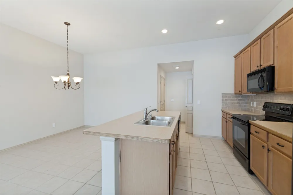1318 Shinnecock Court Fairview, TX 75069