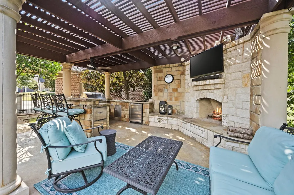 2 Maltese Circle Heath, TX 75032