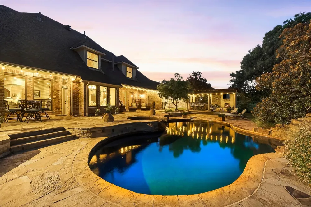 2 Maltese Circle Heath, TX 75032