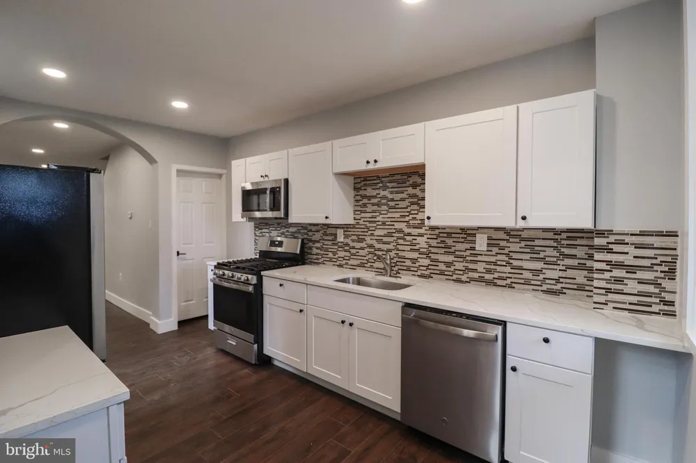 427 MUENCH STREET Harrisburg, PA 17102