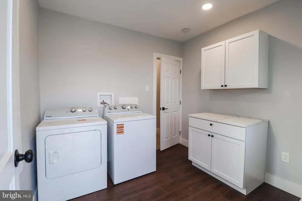 427 MUENCH STREET Harrisburg, PA 17102