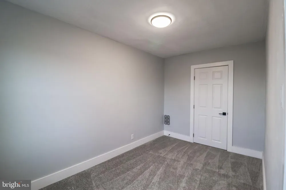 427 MUENCH STREET Harrisburg, PA 17102
