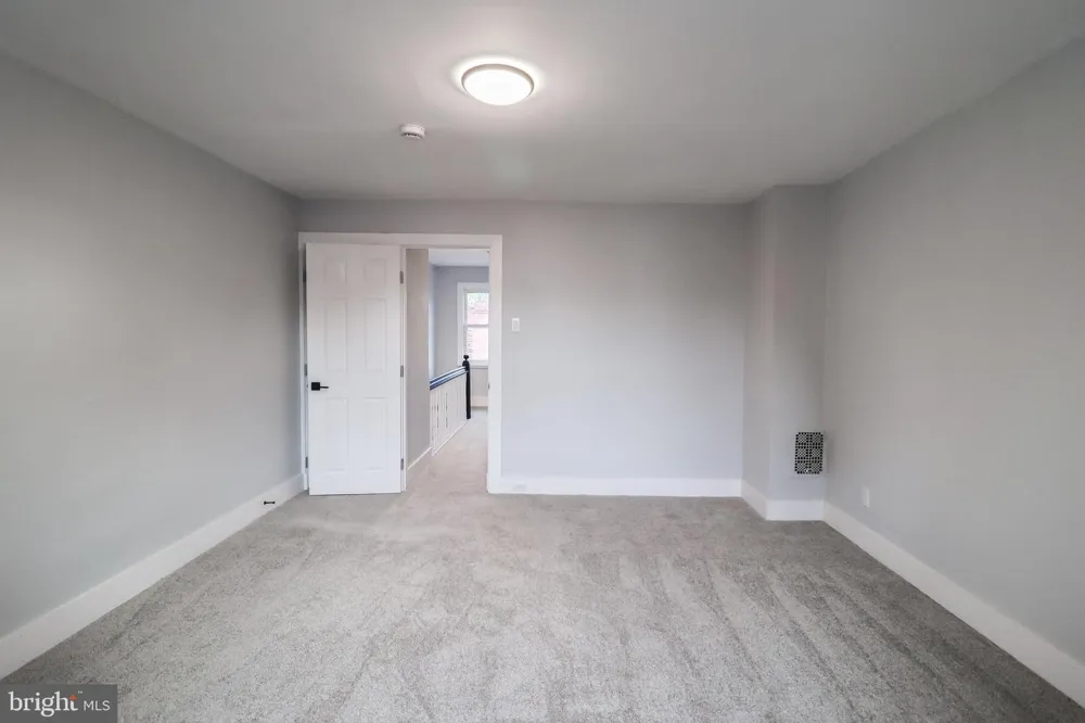 427 MUENCH STREET Harrisburg, PA 17102