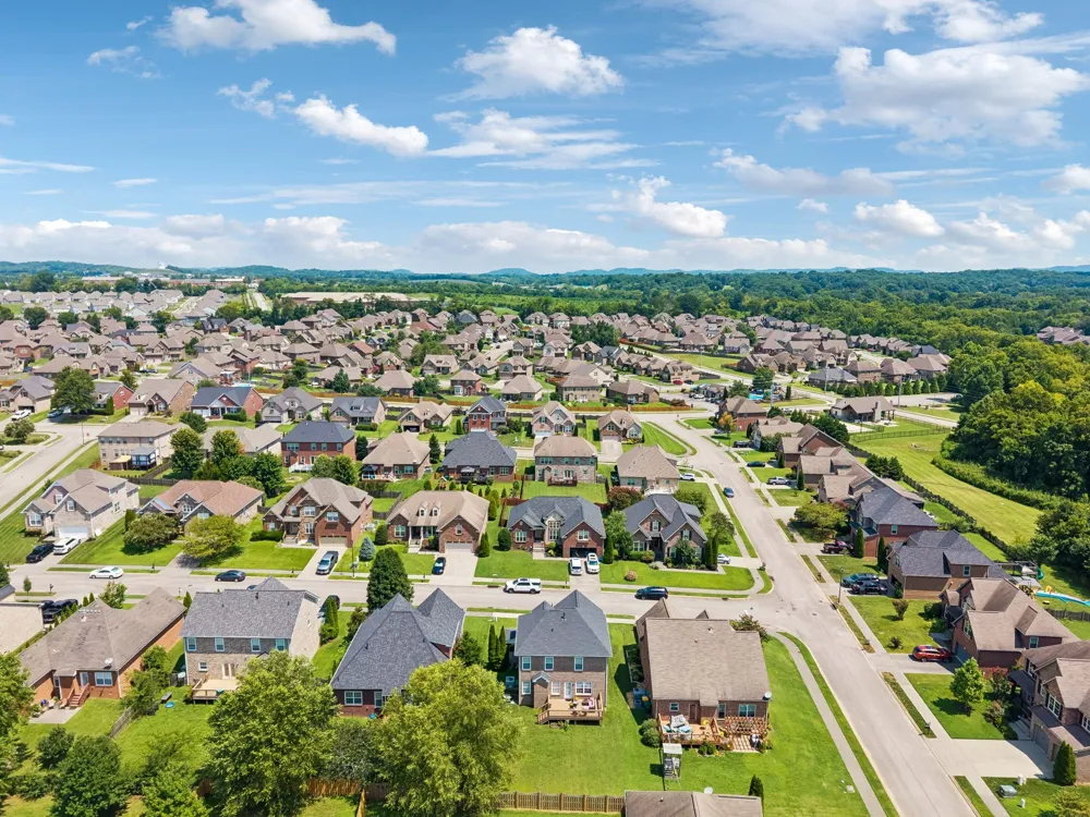 4008 Elsie St Spring Hill, TN 37174