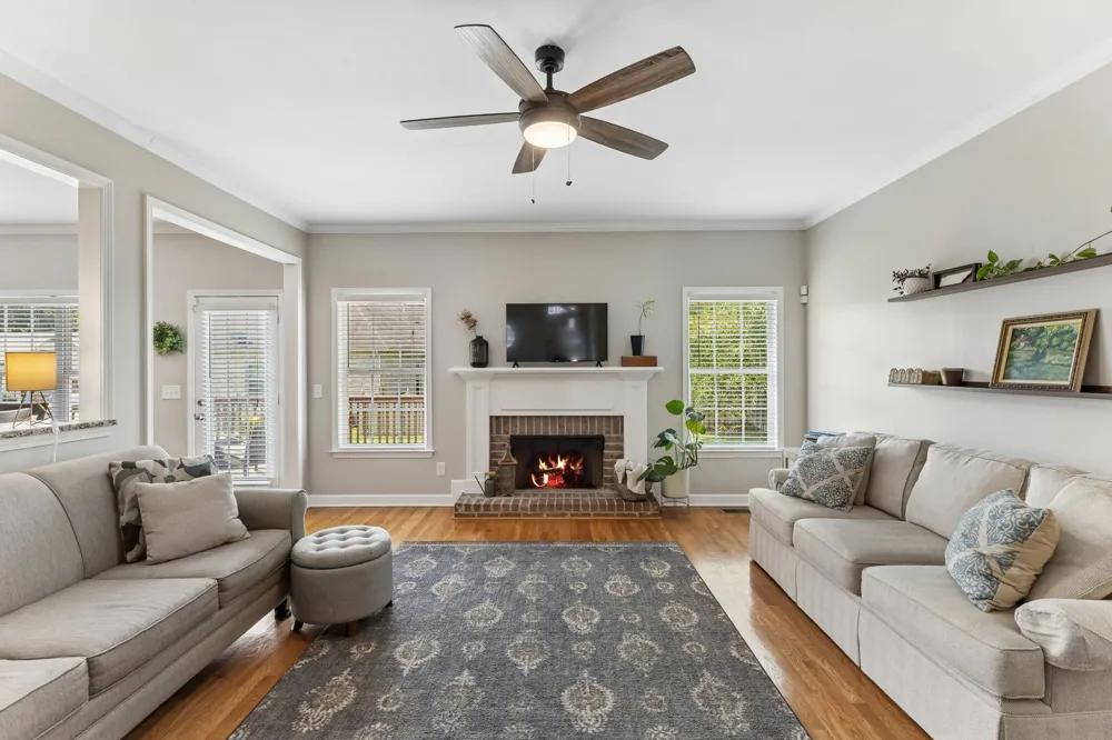 4008 Elsie St Spring Hill, TN 37174