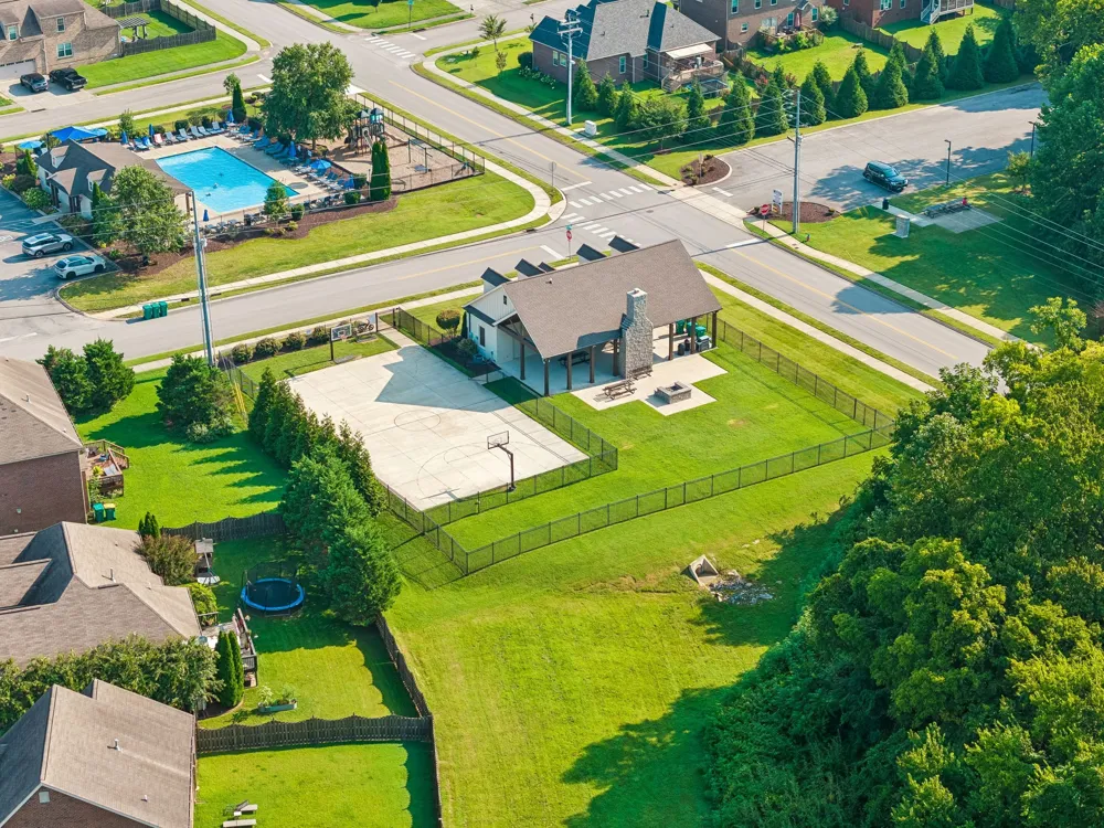 4008 Elsie St Spring Hill, TN 37174