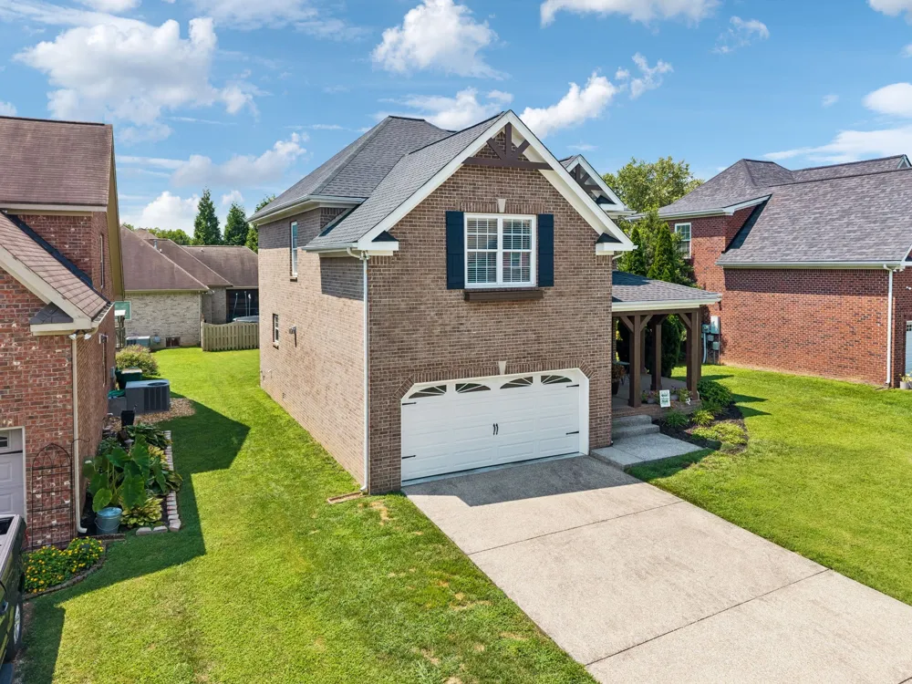 4008 Elsie St Spring Hill, TN 37174