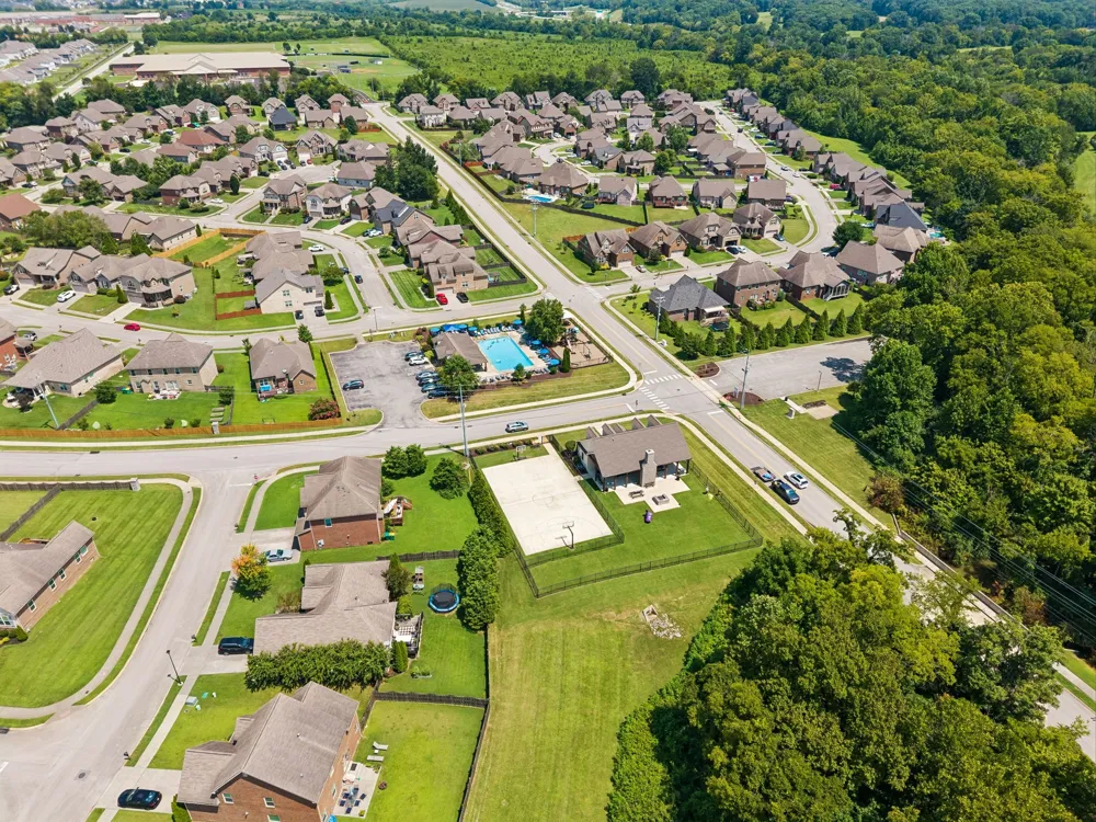 4008 Elsie St Spring Hill, TN 37174