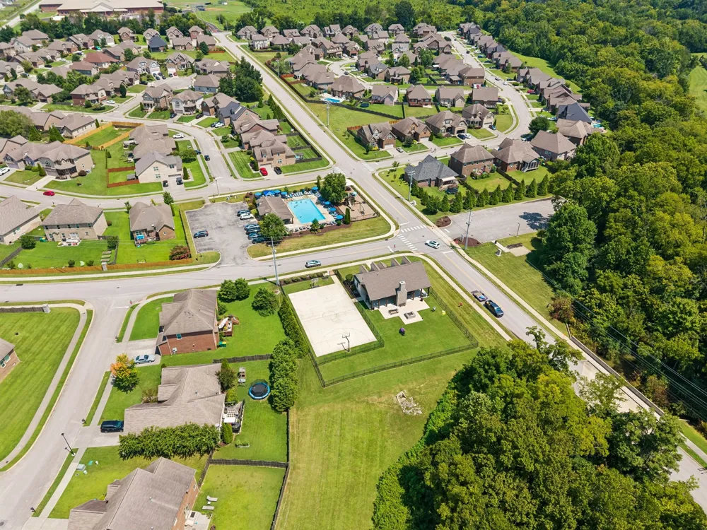 4008 Elsie St Spring Hill, TN 37174