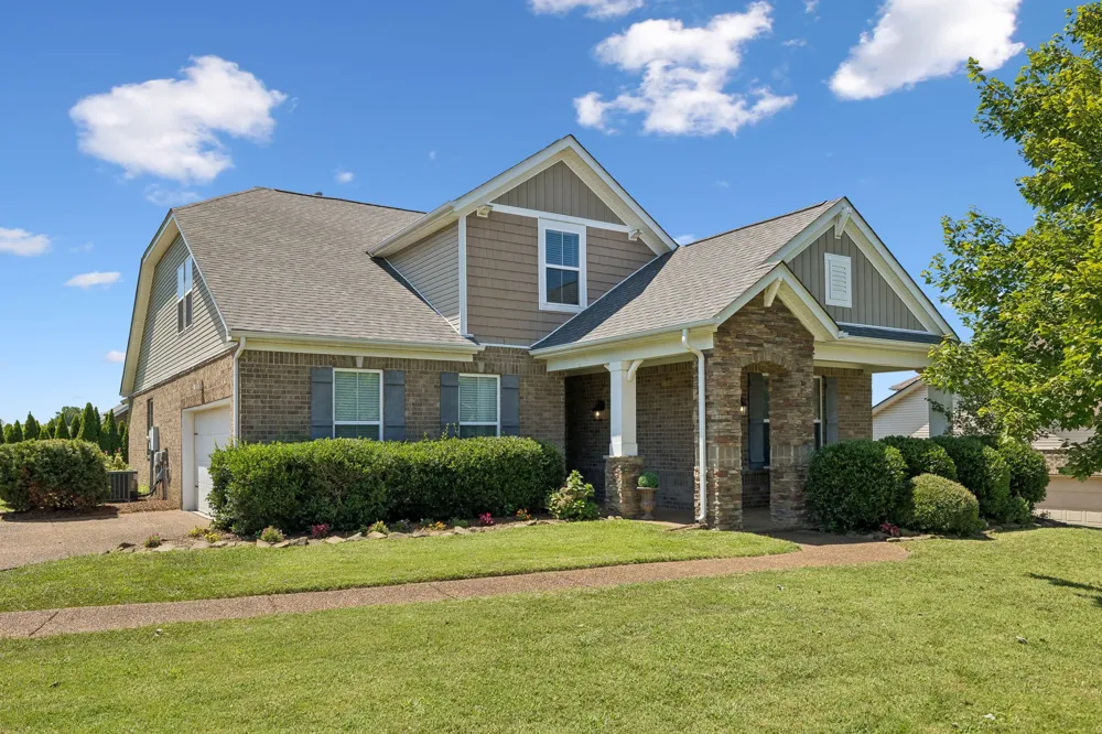 2293 Dewey Dr Spring Hill, TN 37174
