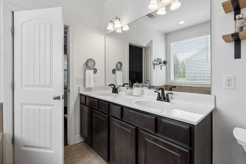 2293 Dewey Dr Spring Hill, TN 37174