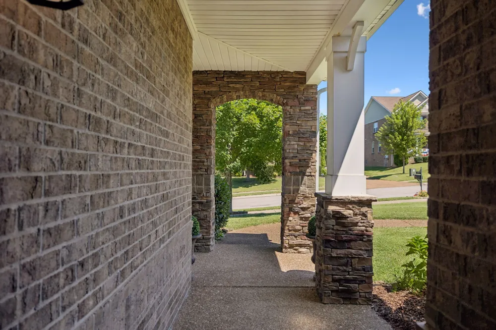 2293 Dewey Dr Spring Hill, TN 37174