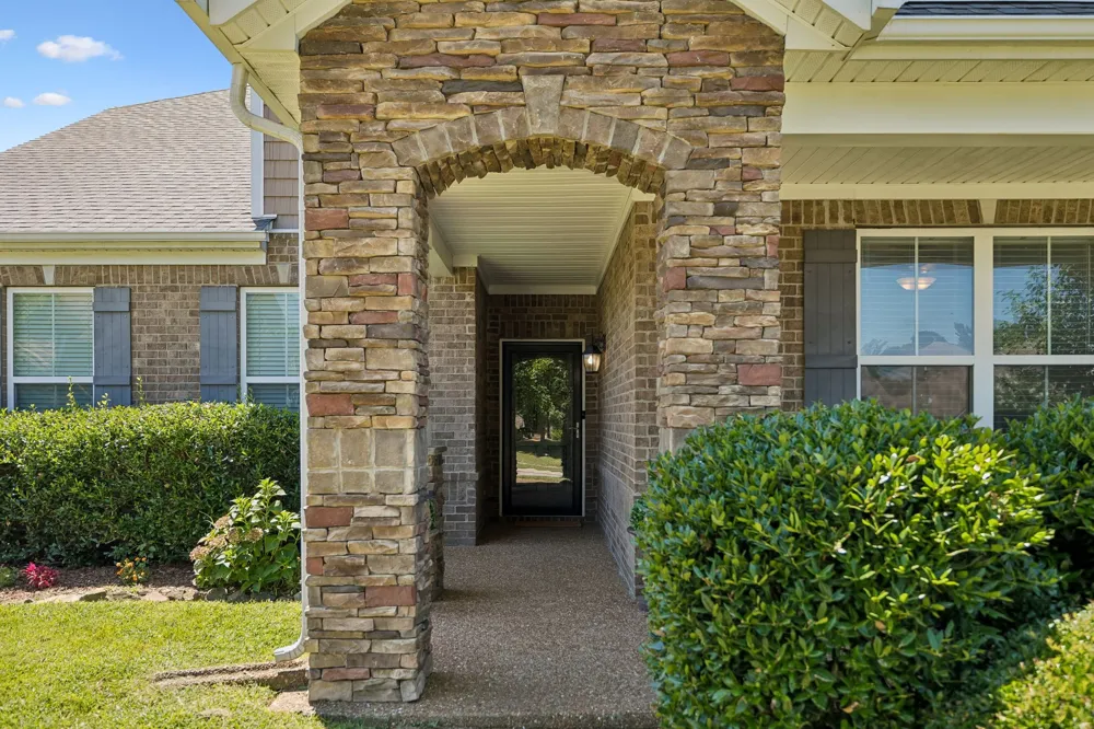 2293 Dewey Dr Spring Hill, TN 37174