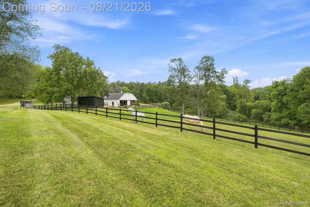 4759 Lasher Road Dryden Township, MI 48428