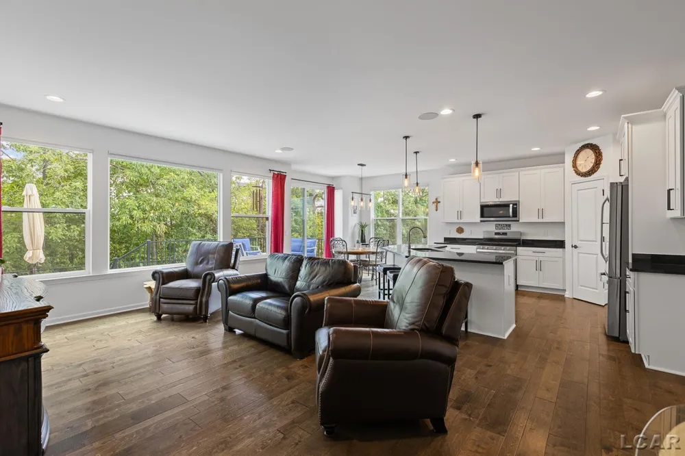 4338 Rolling Meadow Lane Pittsfield Charter Township, MI 48197