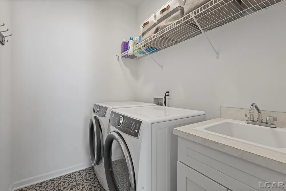 4338 Rolling Meadow Lane Pittsfield Charter Township, MI 48197