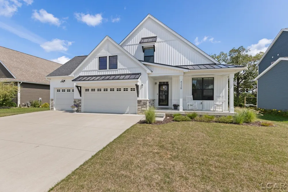 4338 Rolling Meadow Lane Pittsfield Charter Township, MI 48197